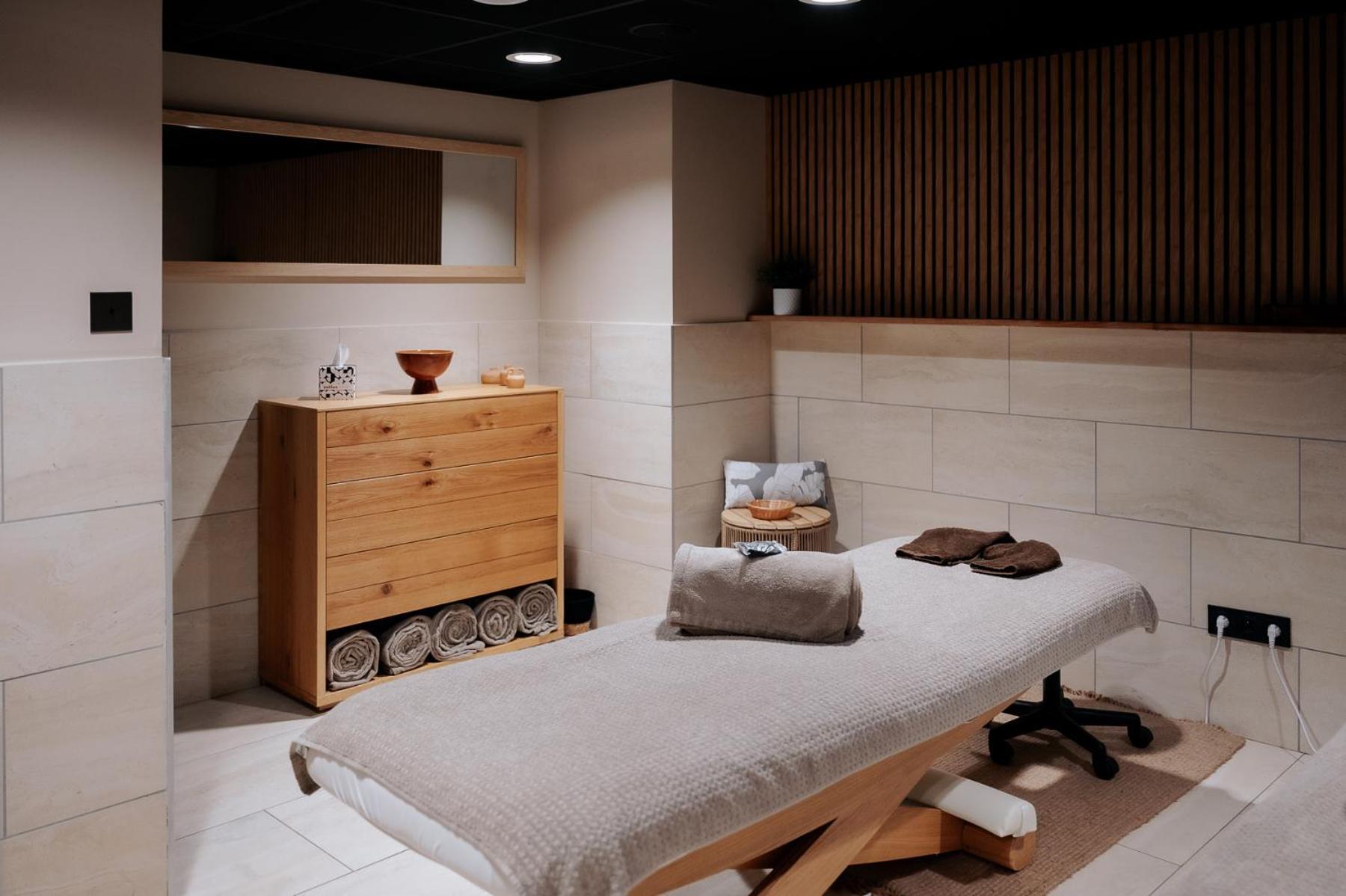 Keystone Hotel & Spa リヨン エクステリア 写真