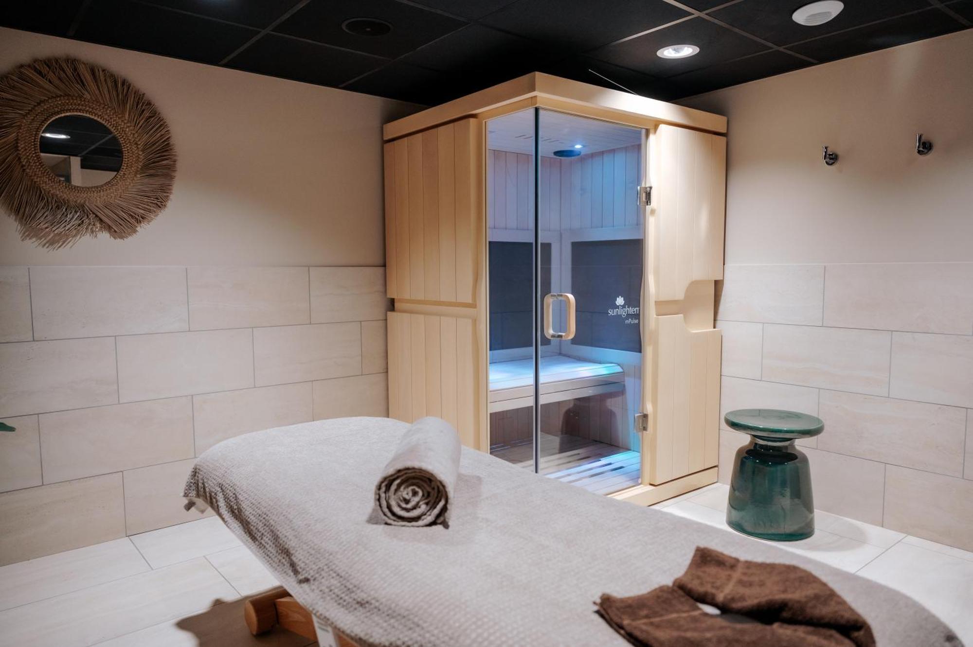 Keystone Hotel & Spa リヨン エクステリア 写真